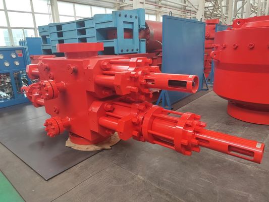 13 5/8 &quot; - 15000psi শ্যাফার টাইপ ডাবল র্যাম বুস্টার সিলিন্ডার সহ ব্লো আউট প্রতিরোধক সিস্টেম